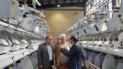 بازدید بازرس کل استان خراسان رضوی از مجتمع صنعتی کارخانجات موکت نگین مشهد/رفع مشکلات این واحد تولیدی در دستور کار بازرسی کل استان قرار گرفت
